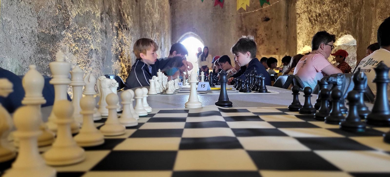 chess_at_the_castle3